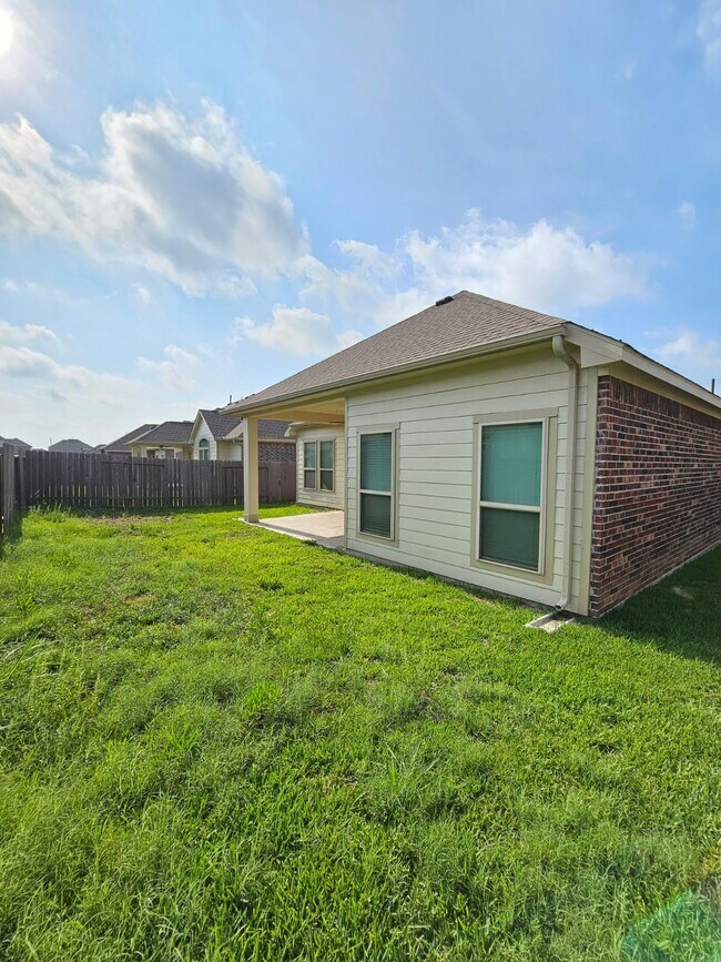 Building Photo - 3618 Diamond Creek Dr