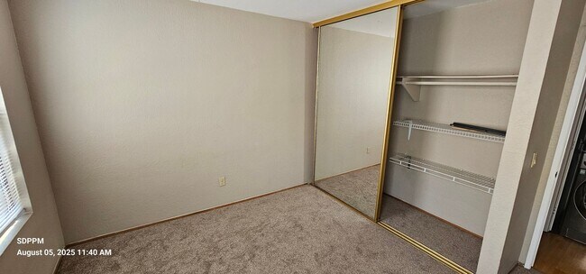 Building Photo - HILLCREST - SAN DIEGO - Nice 2 Bedroom / 2...