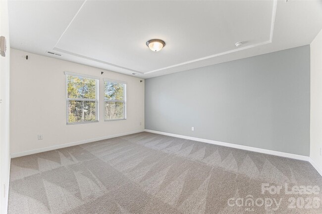 Building Photo - 5811 Fenway Dr