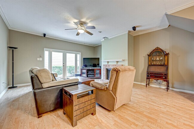 Building Photo - 5976 Woodway Place Ct