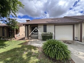 Building Photo - Nice Sacramento 2bd/1ba Halfplex!