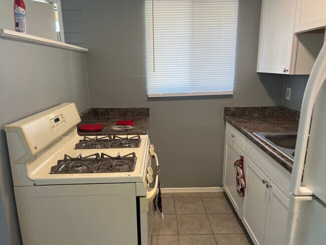 Interior Photo - Kenneth Place
