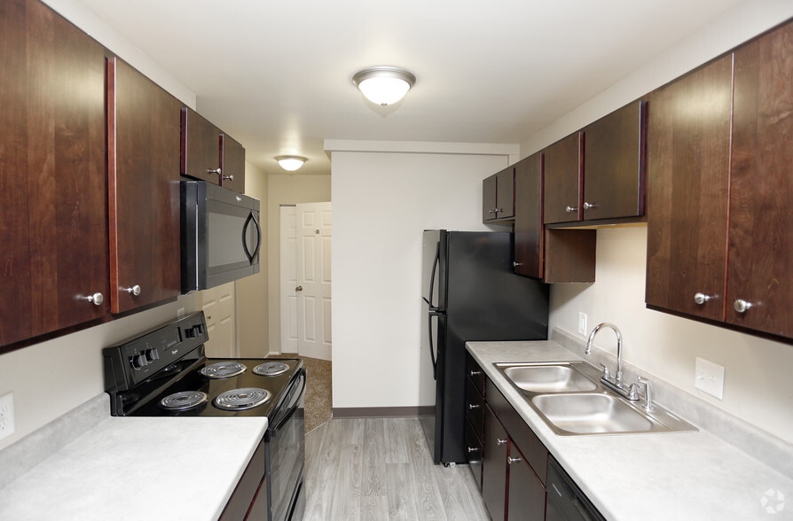 Kitchen - Waterview Estates