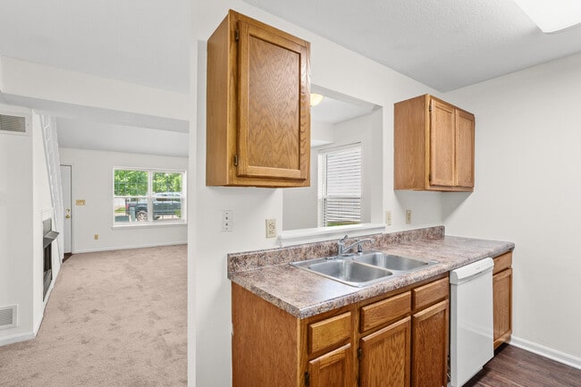 Building Photo - 3504 Delmar Ct