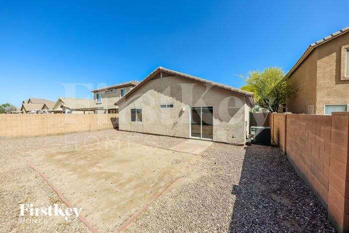 Building Photo - 11597 W Vogel Ave