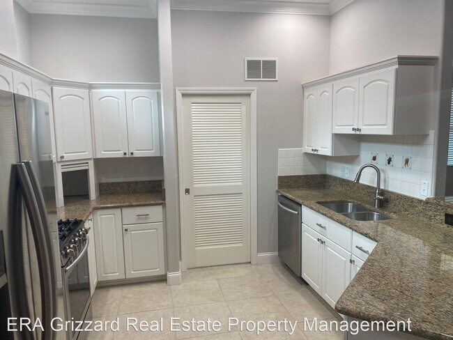 Building Photo - 3 br, 2 bath House - 5589 Freeport Dr