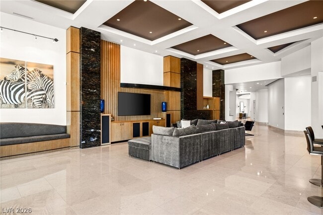 Building Photo - 2 Castle Oaks Ct