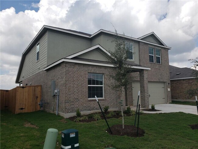 Building Photo - 125 Wolseley Dr