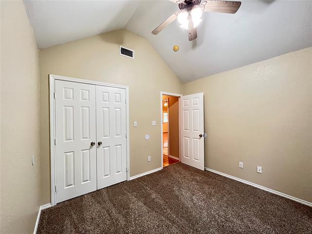 Building Photo - 788 Robin Ct
