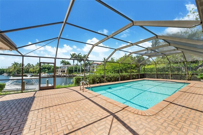 Building Photo - 610 Marquesa Dr