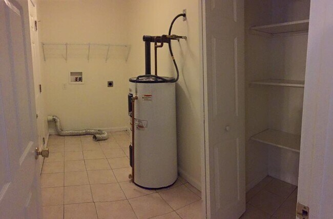Building Photo - 1503 Colin Bradley Dr
