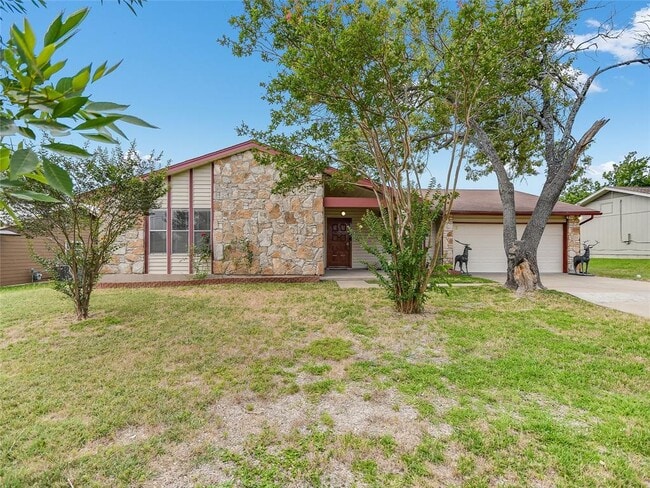 Building Photo - 11103 El Salido Pkwy