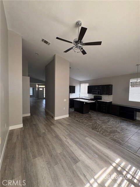 Building Photo - 27817 Blaze Ln