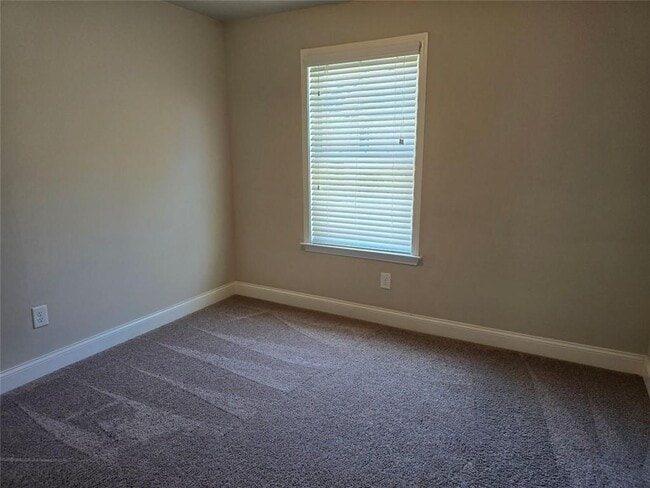 Building Photo - 5715 Rocky Falls Rd