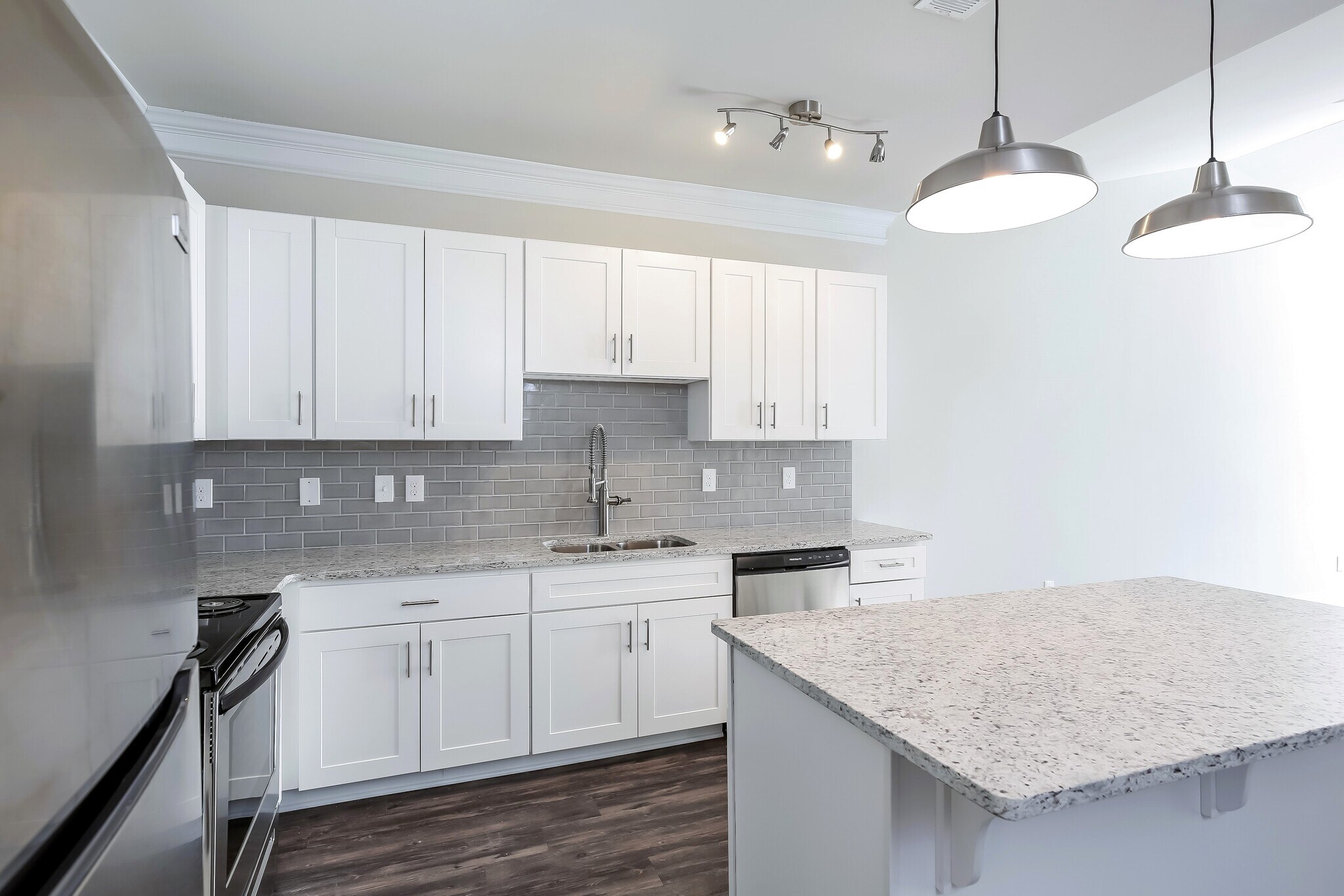 Building Photo - 203 Riley Cir