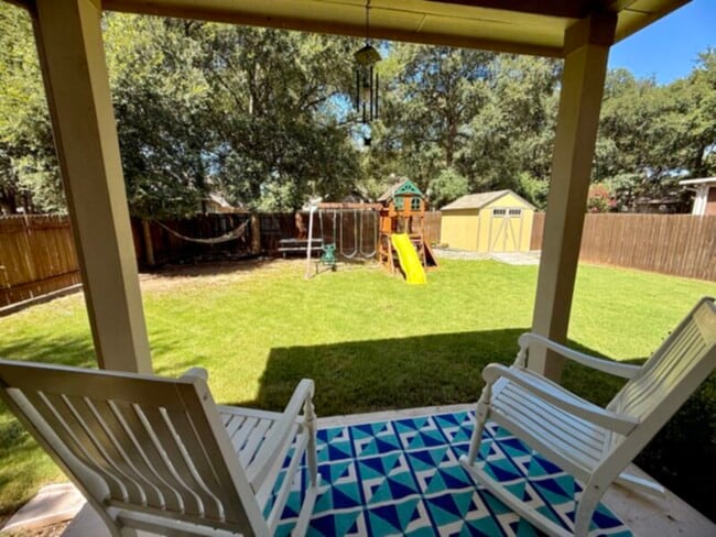 Building Photo - 10263 Shadowy Dusk