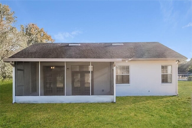 Building Photo - 3300 Hickman Ave