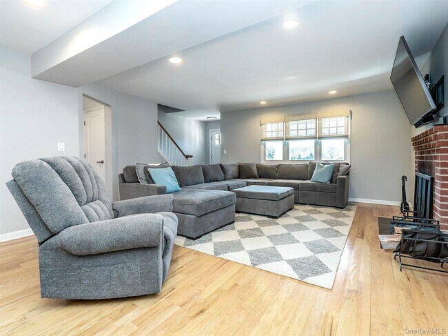 Building Photo - 17 Winans Pl