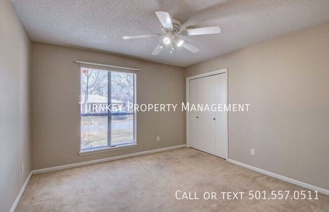 Building Photo - 14 Turtle Creek Ct