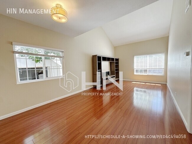 Building Photo - 34379 Benedick Ln
