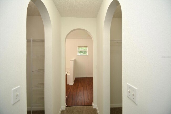 Building Photo - 36 Frenora Ln