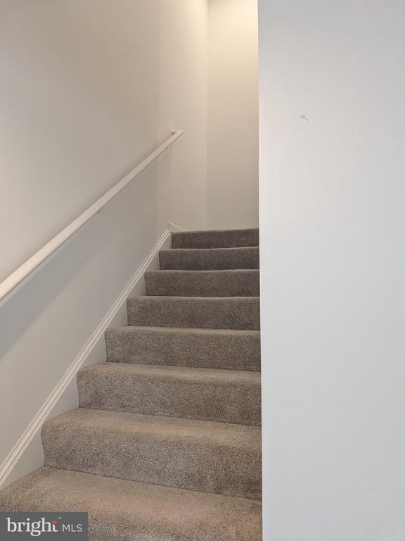 Building Photo - 21 Scrub Pne Ct