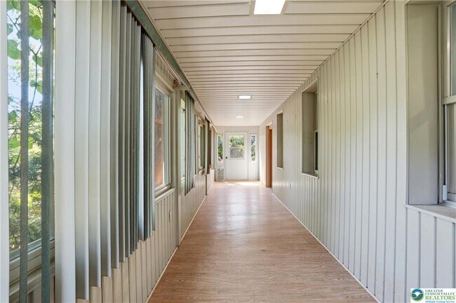 Building Photo - 6271 Batman Rd