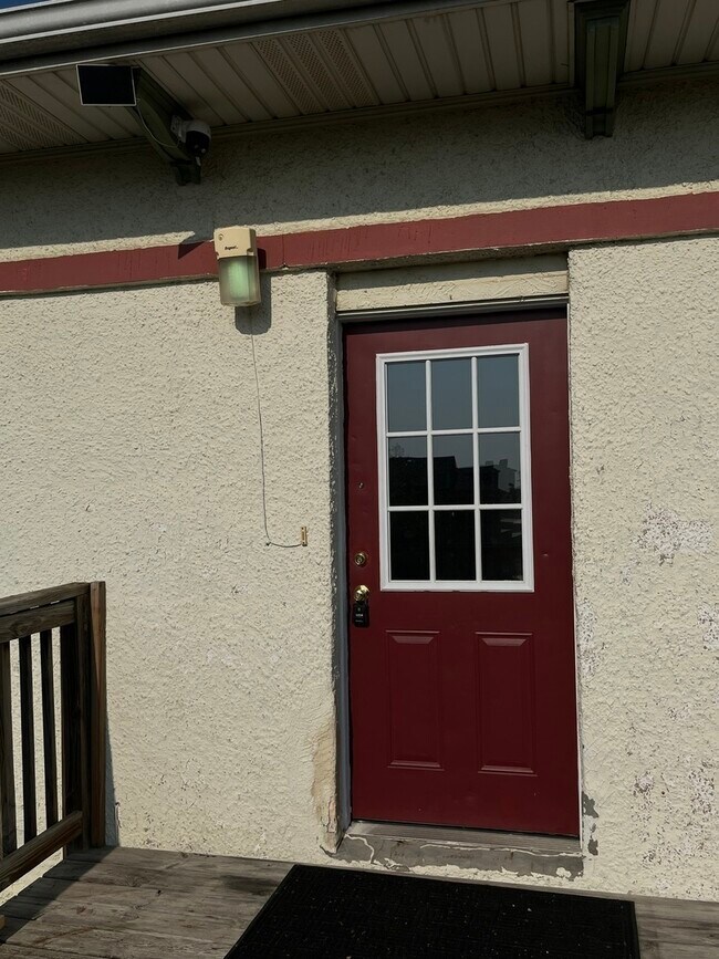 Building Photo - 307 Herkimer St