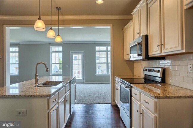 Building Photo - 1681 Haralson Dr