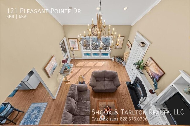 Building Photo - 121 Pleasant Point Dr