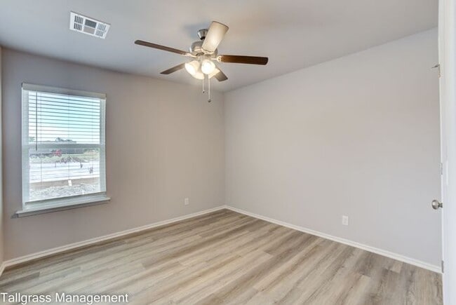 Building Photo - 4/2.5/2 New Construction in Broken Arrow!