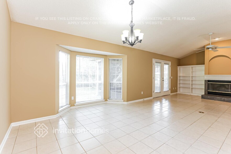 Building Photo - 1541 Shelter Cove Dr