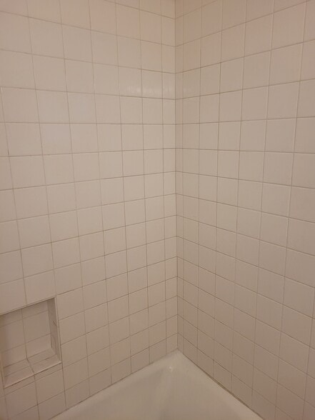 Building Photo - 338 Overlook Blvd