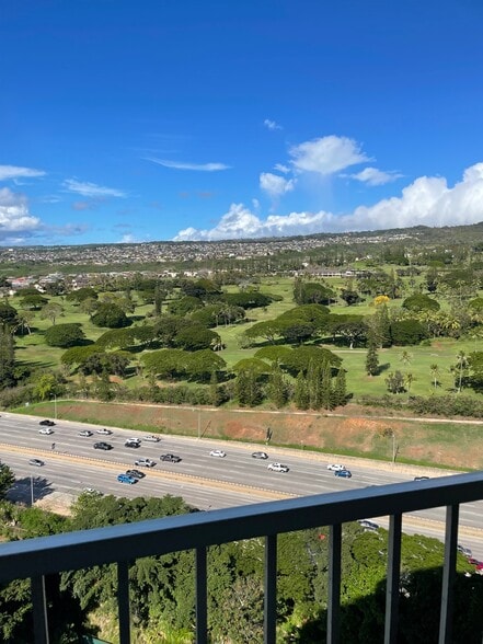 Building Photo - 98-410 Koauka Loop