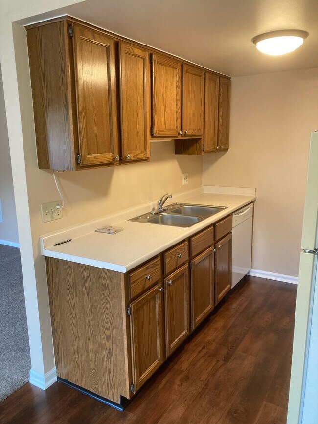 Building Photo - 27690 Harrison Woods Ln