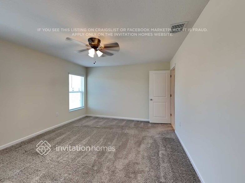 Building Photo - 4410 Holstein St