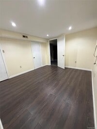 Building Photo - 179-11 Eveleth Rd