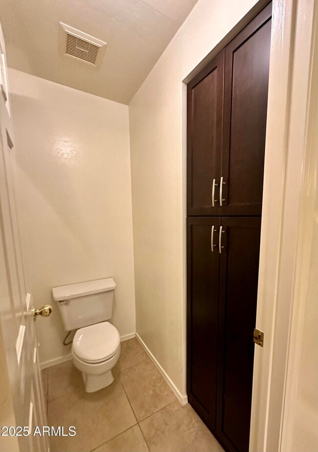 Building Photo - 11631 N 41st St