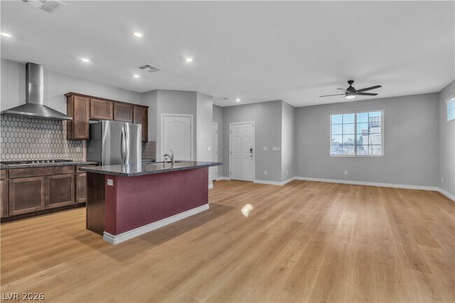 Building Photo - 10697 Sariah Skye Ave