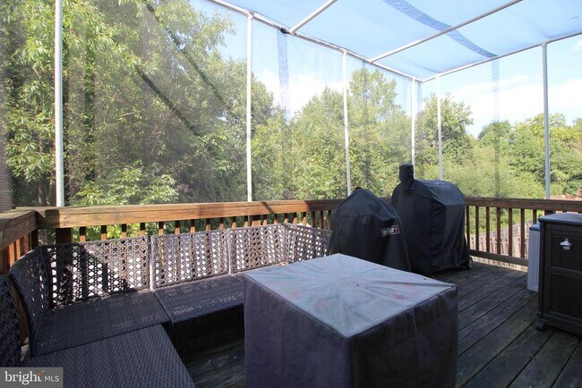 Building Photo - 2562 Sylvan Moor Ln