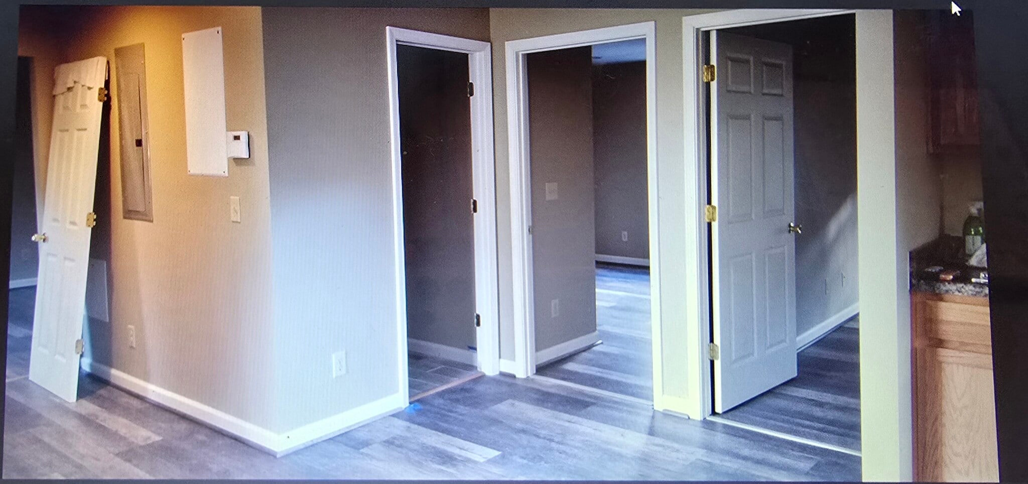 Building Photo - 2102 Kingsbury Rd