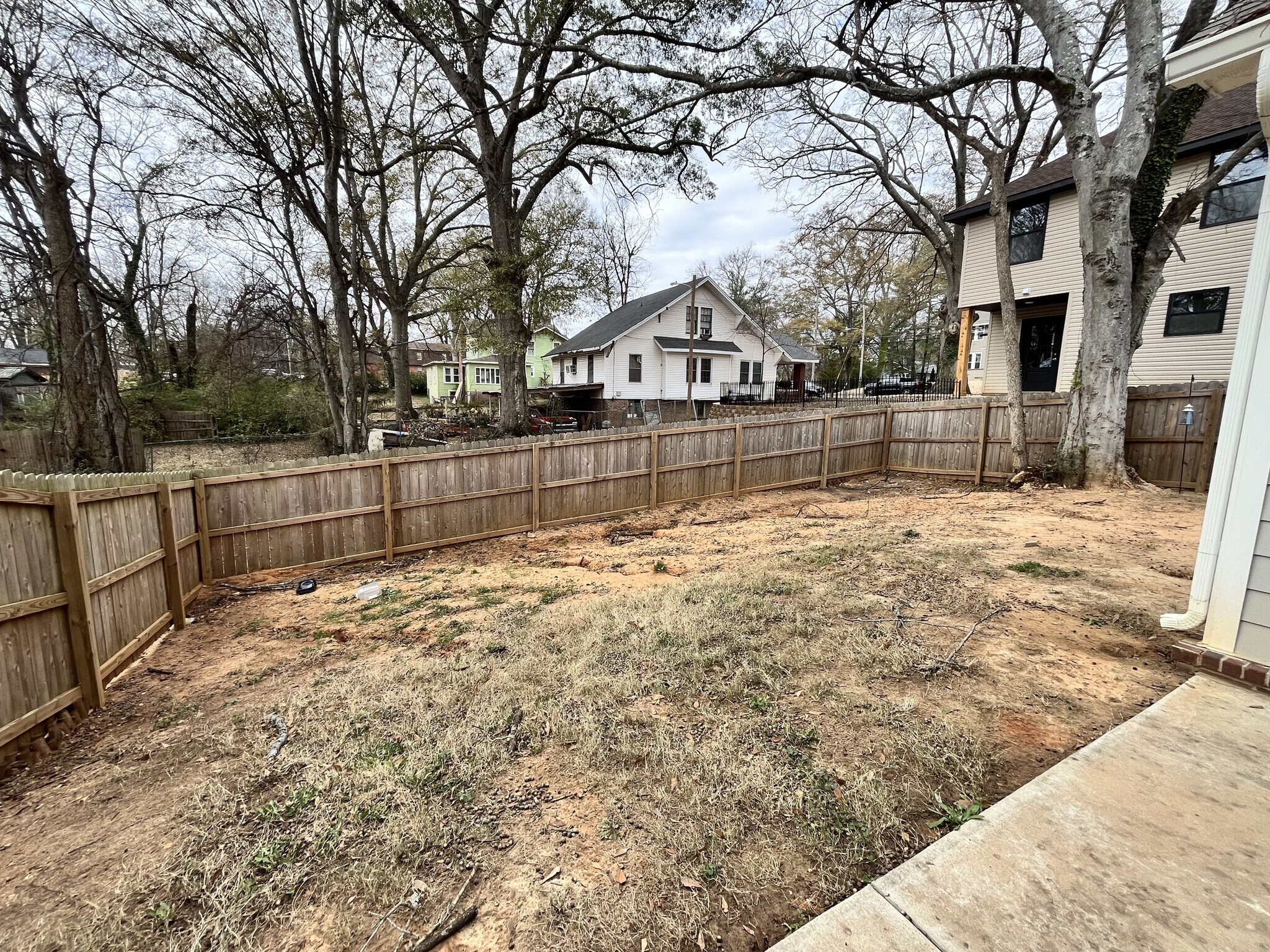 Building Photo - 239 Cedar St