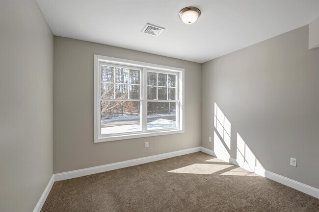 Building Photo - 259 Stage Rd