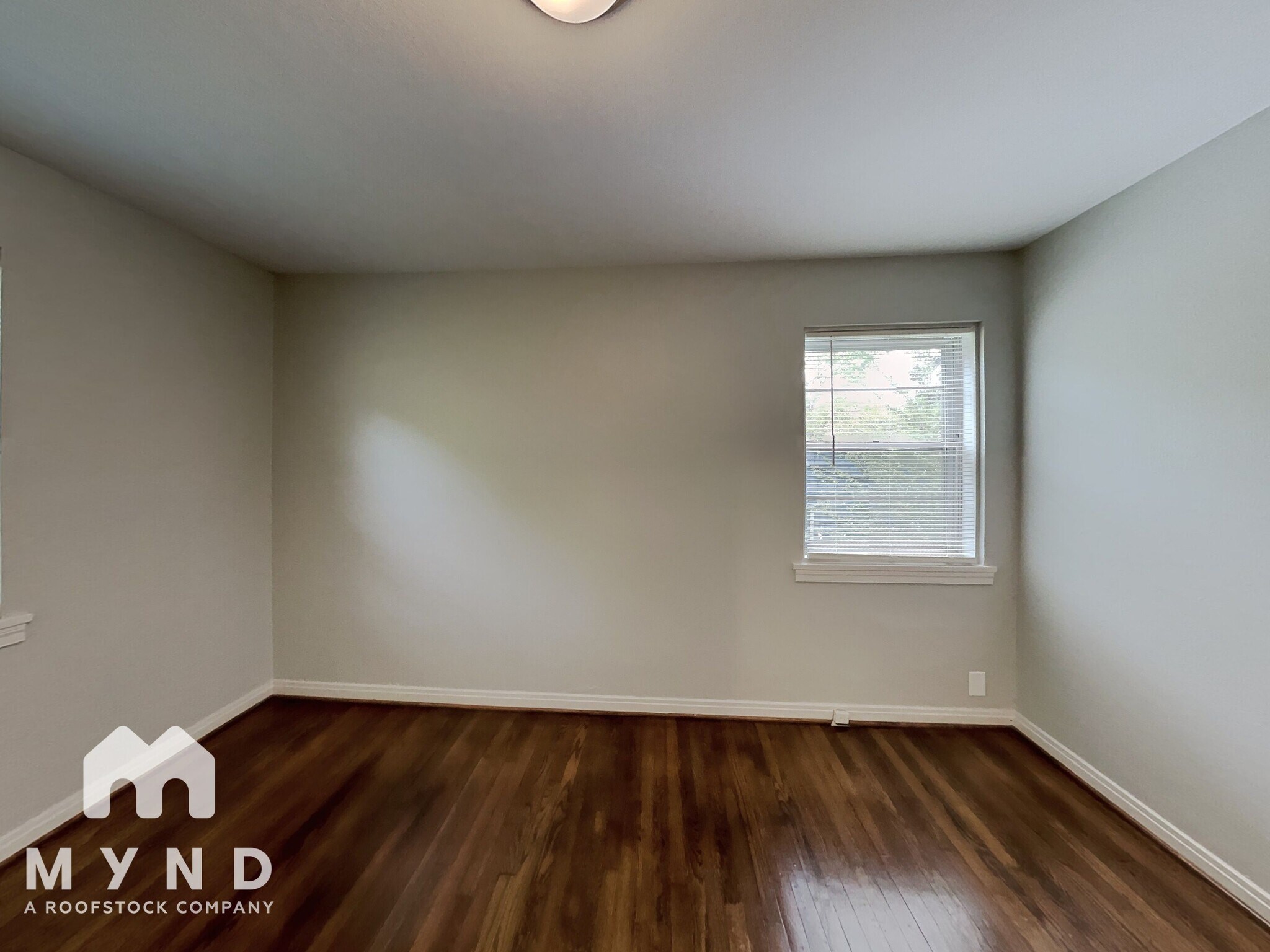 Building Photo - 814 45th St Ensley
