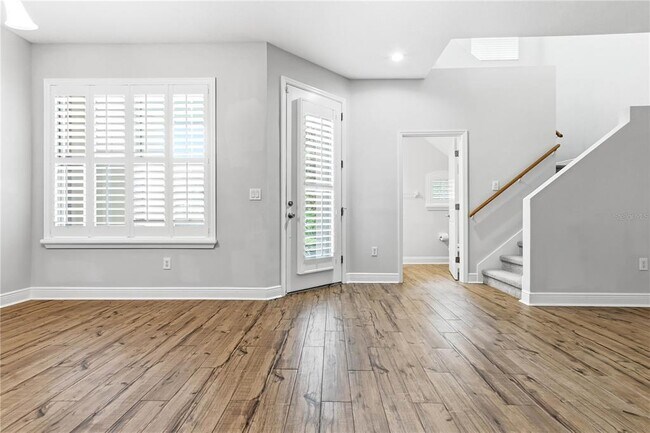 Building Photo - 14606 Bournemouth Rd