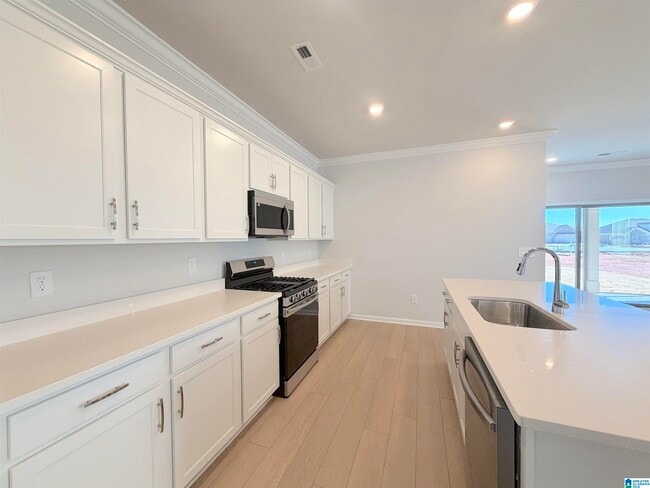 Building Photo - 214 Stockyard Cir