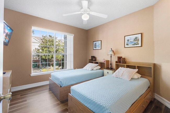 Building Photo - 13016 Plantation Park Cir