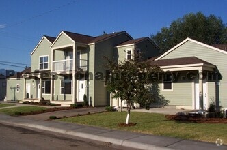 Building Photo - FOU1242
