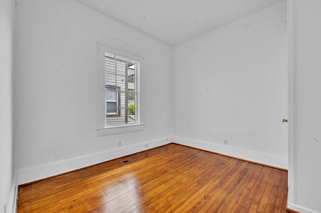 Building Photo - 1516 30th St N
