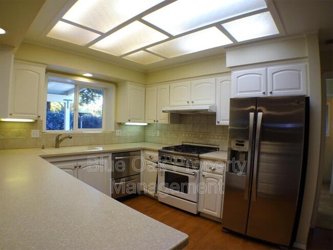 Building Photo - 38 Guynn Bridge Ct